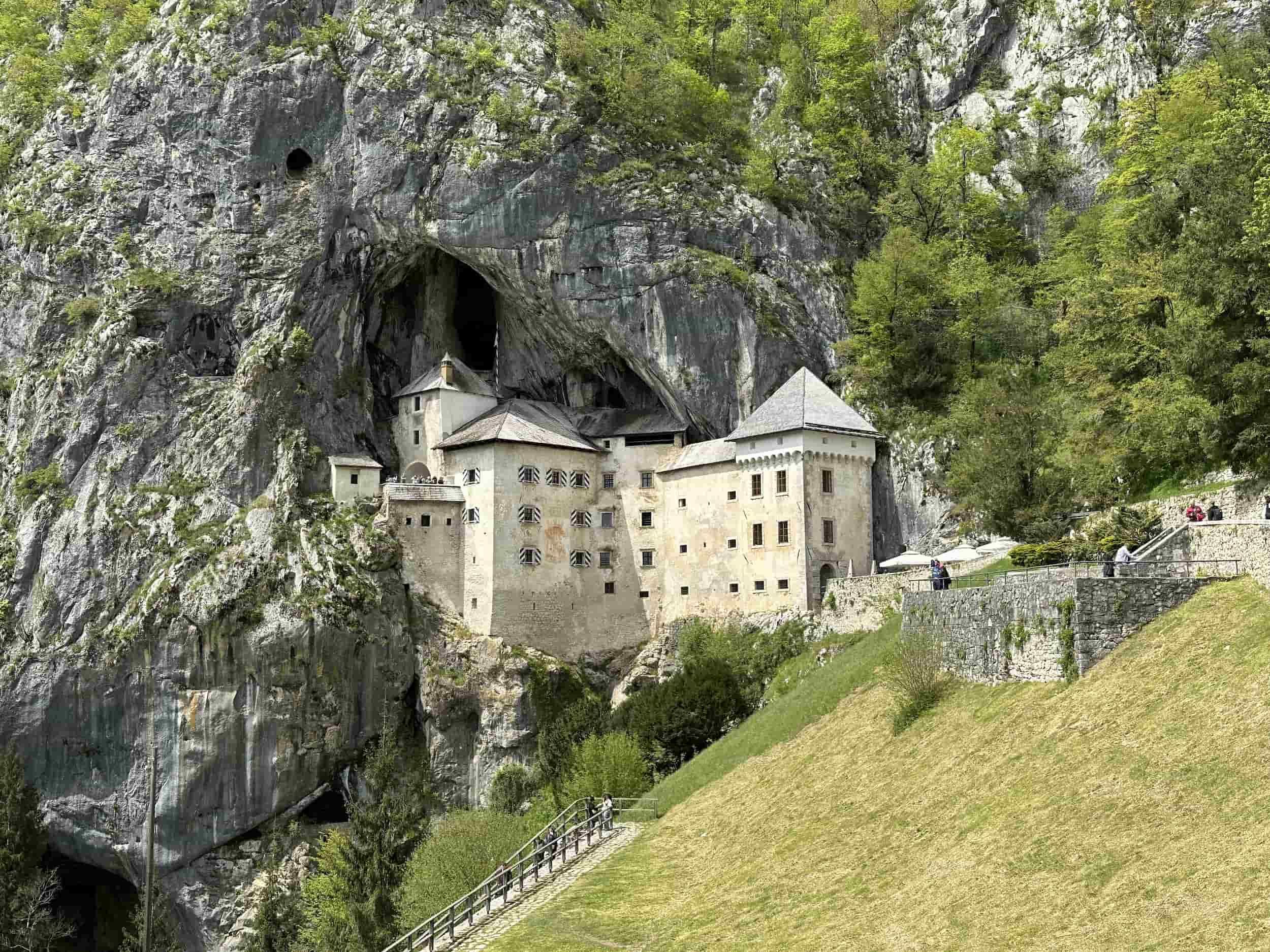 Castello di Predjama Castello di Predjama
